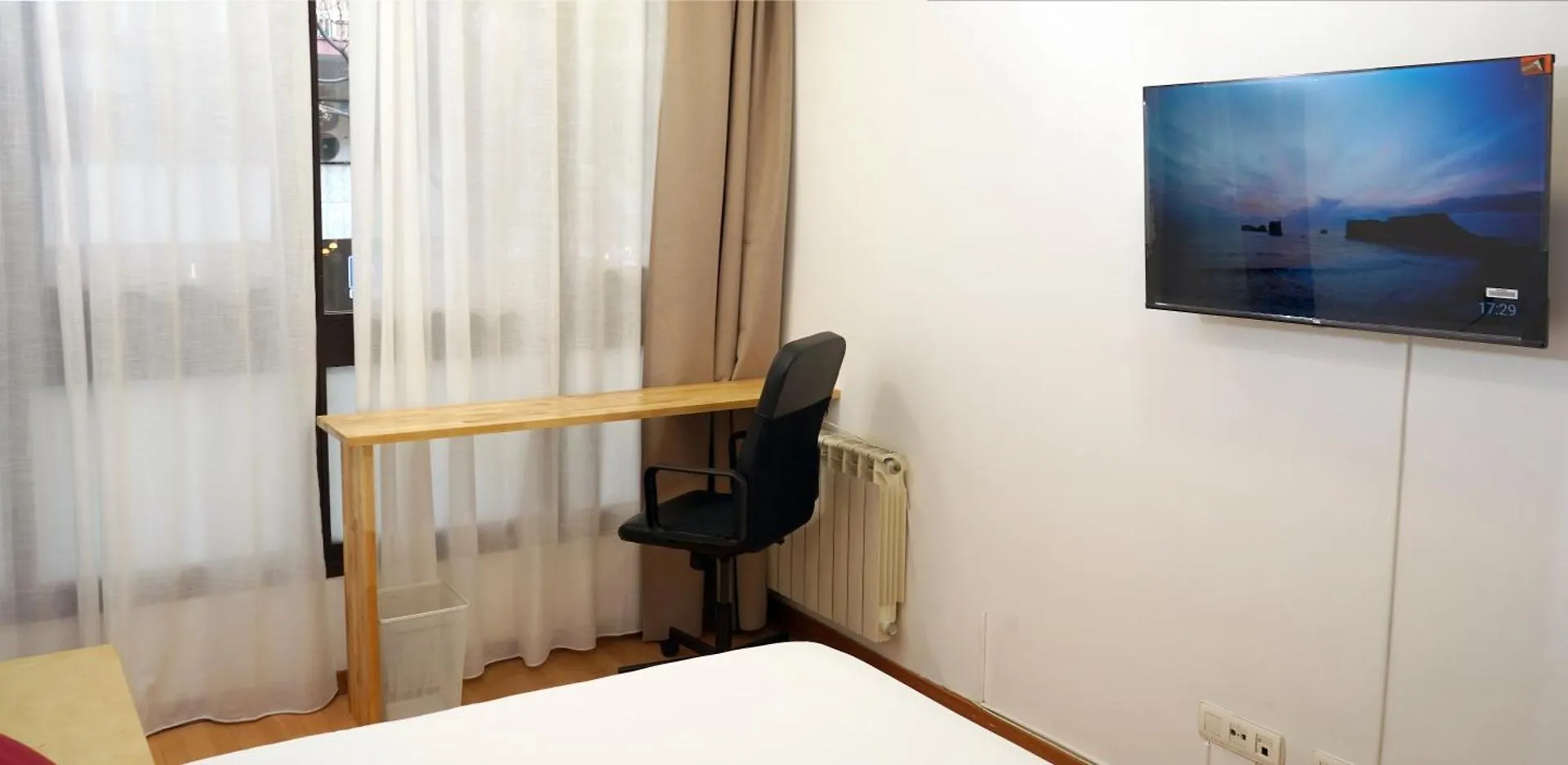 Marbarcelona Suites Berlin 0*, Barcelona